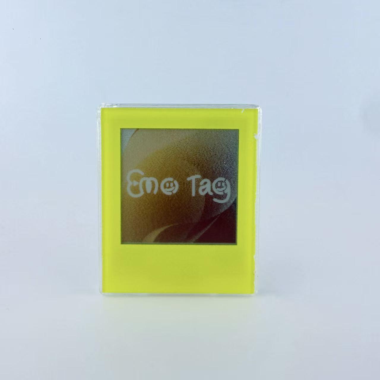 "Polaroid Go" Film e-Ink Tag