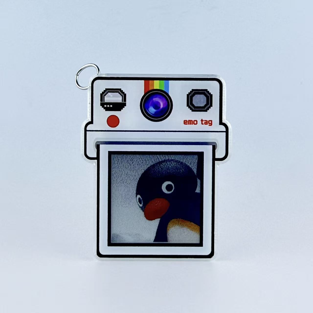 "Polaroid Camera" e-Ink Tag